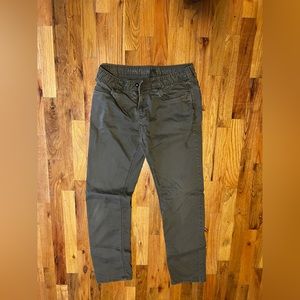 Men’s prana pants